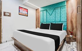 Super Collection O Maninagar Near Railway Station Formerly A1 Residency